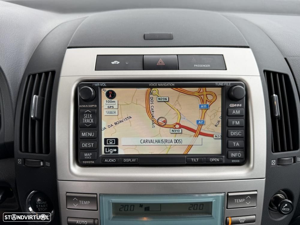 Toyota Corolla Verso 2.2 D-4D High Pack - 25