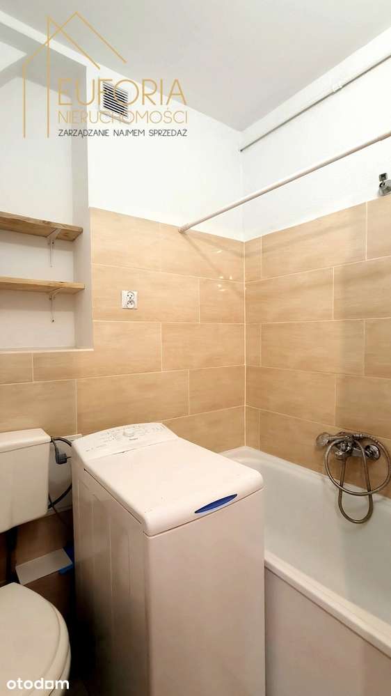 Dwa pokoje,Rozkładowe,Dobry dojazd do centrum