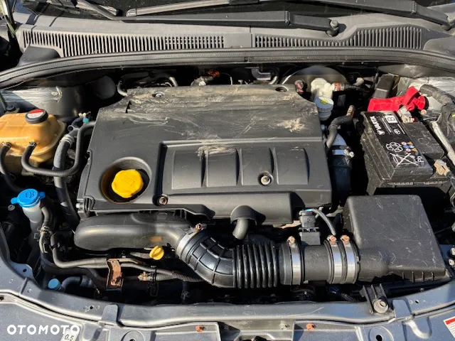 Suzuki SX4 1.9 DDiS 4WD GS / Premium - 4