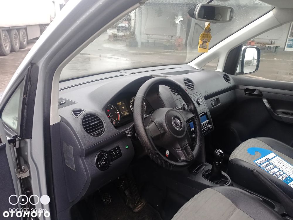 Volkswagen Caddy MAXI - 5