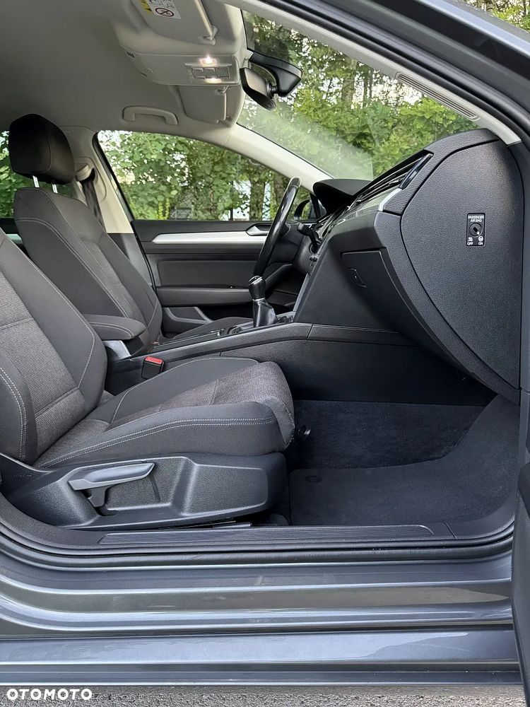 Volkswagen Passat 1.4 TSI ACT (BlueMotion Technology) Highline - 26