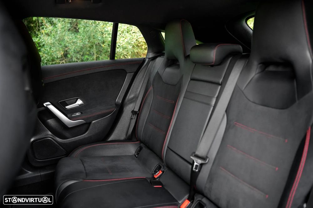 Mercedes-Benz CLA 200 d Shooting Brake AMG Line Aut. - 49