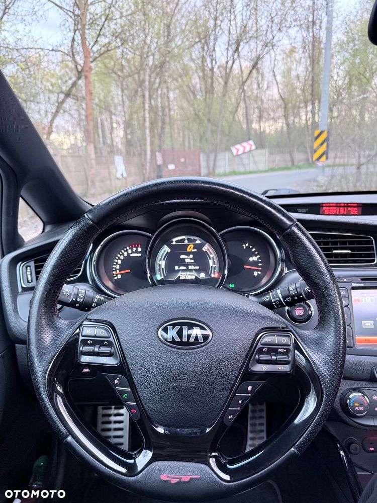 Kia Ceed 1.6 T-GDI GT XL - 13