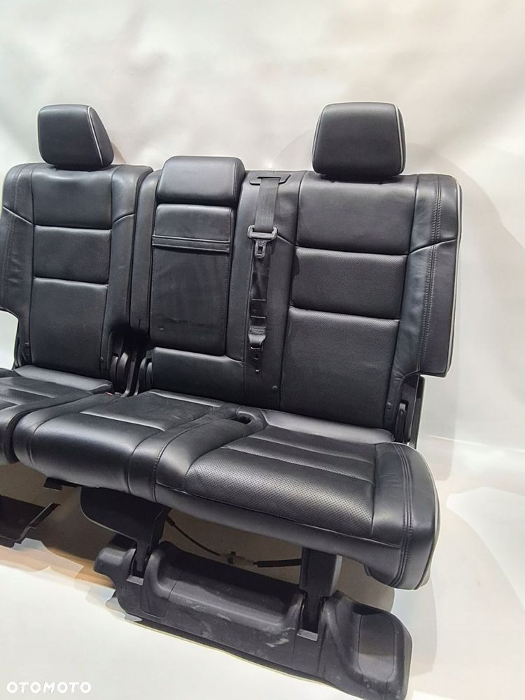 fotele kanapa jeep grand cherokee wk2 11r overland - 5