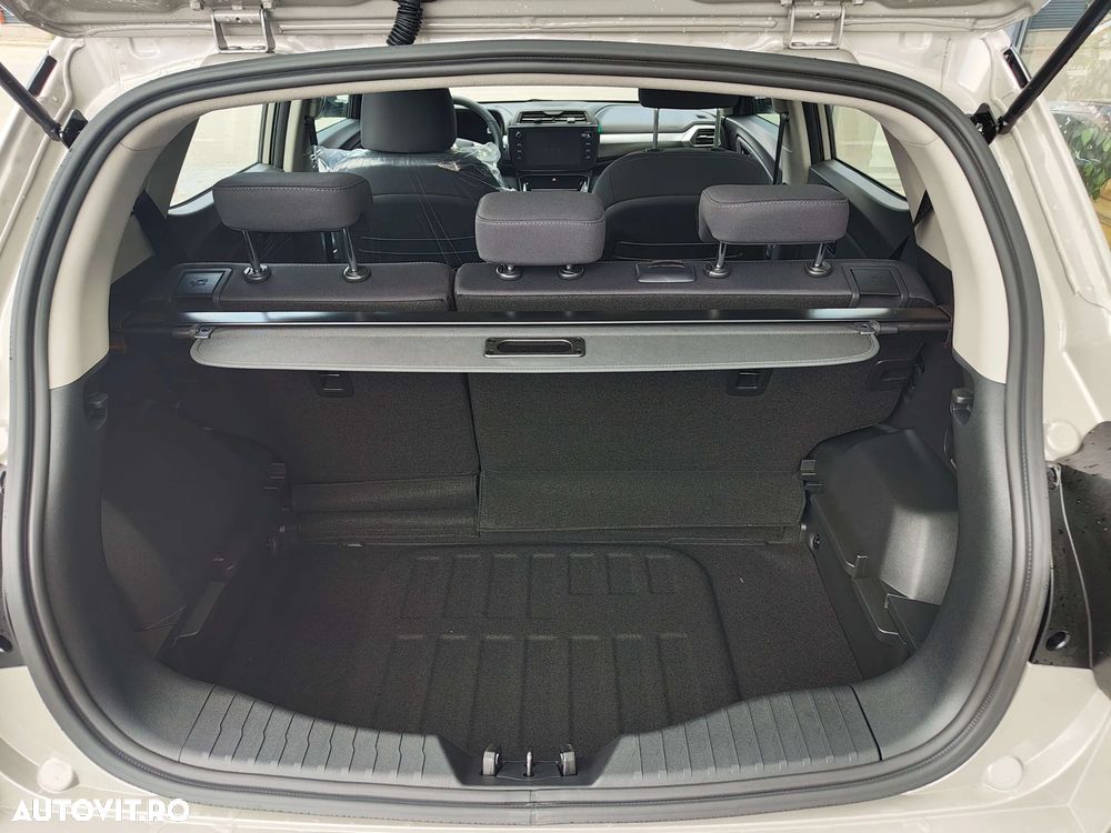 SsangYong Tivoli - 12