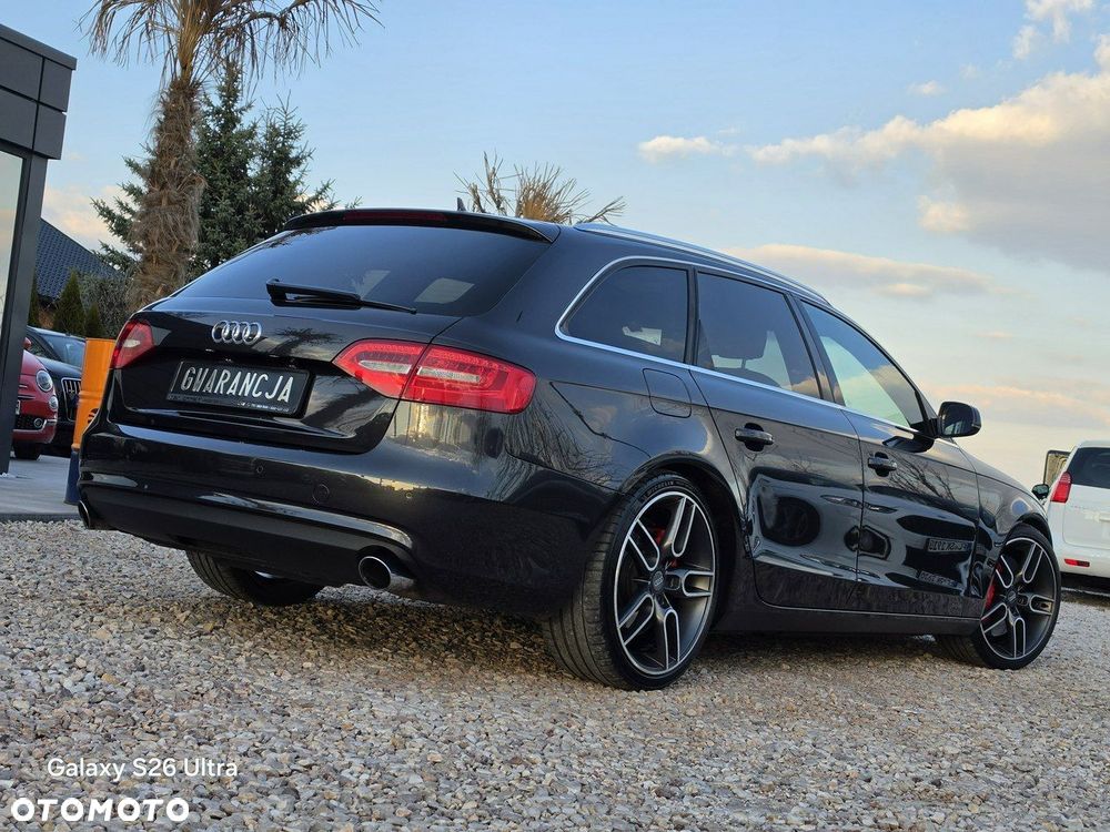 Audi A4 Avant - 13