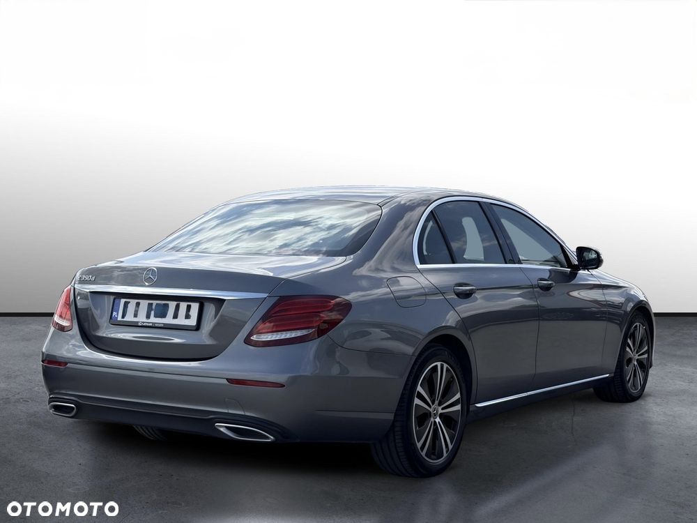 Mercedes-Benz Klasa E - 5