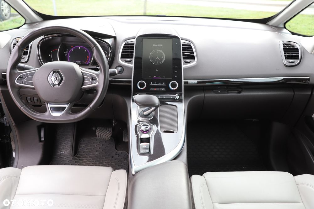 Renault Espace 1.6 dCi Energy Initiale Paris EDC 7os - 9