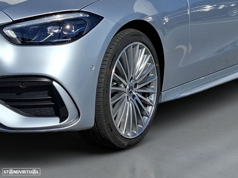 Mercedes-Benz C 300 de AMG Line - 4