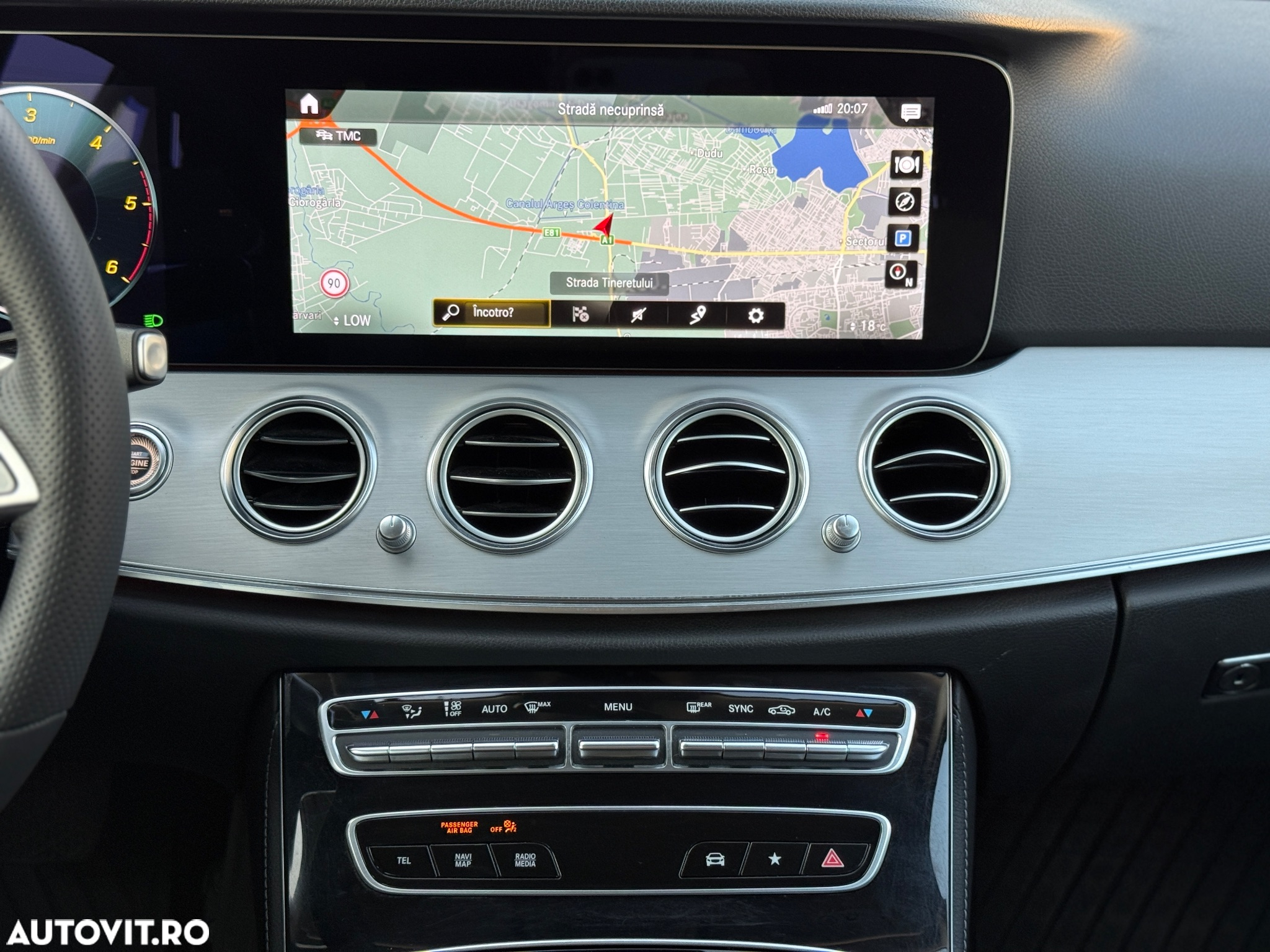 Mercedes-Benz E 220 d T 9G-TRONIC Avantgarde - 8
