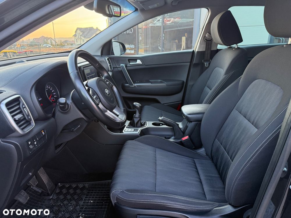 Kia Sportage - 16