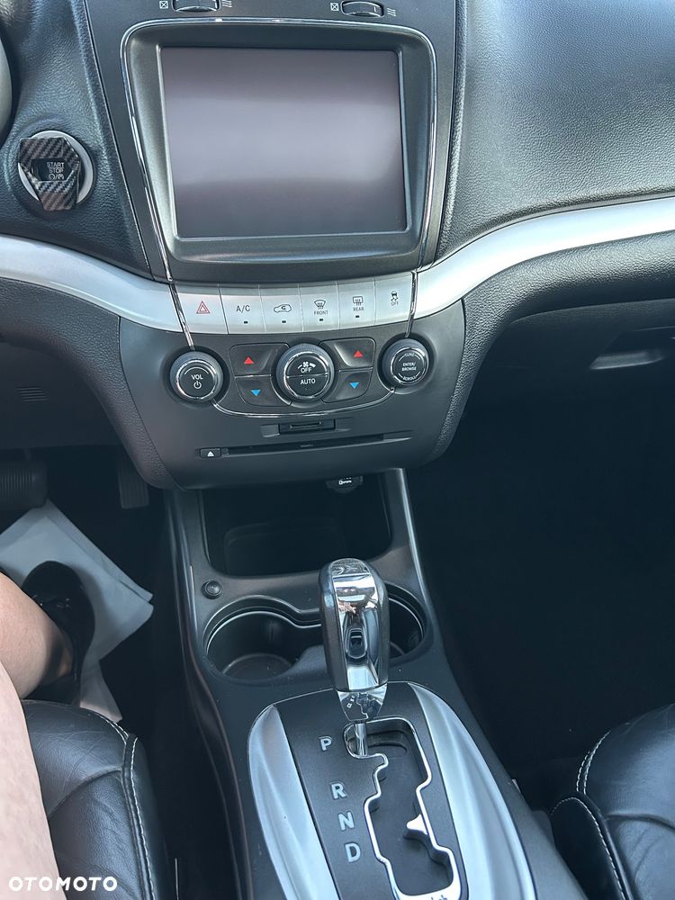 Fiat Freemont 2.0 Multijet Black Code AWD - 24