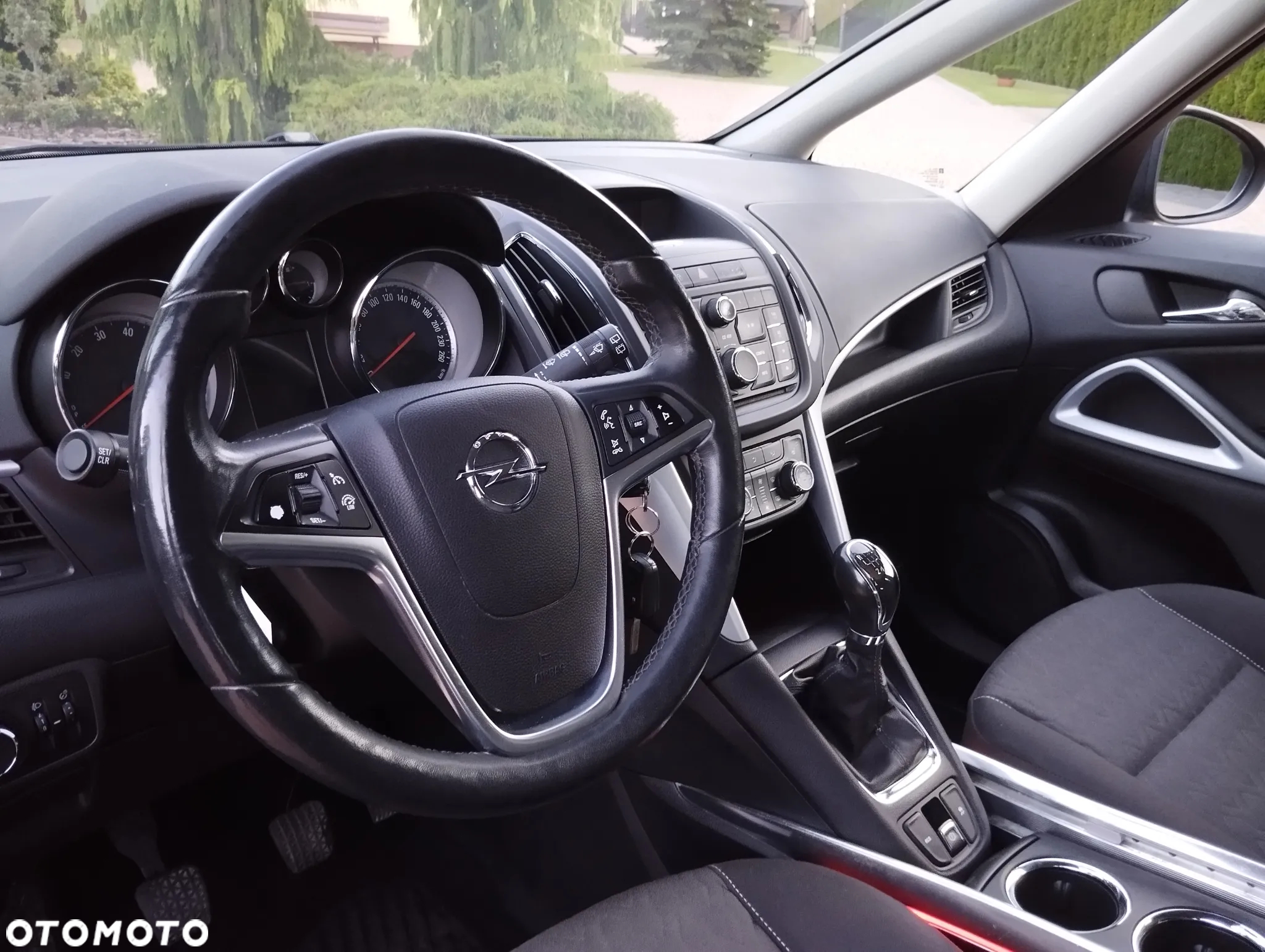 Opel Zafira 1.4 T Elite - 23