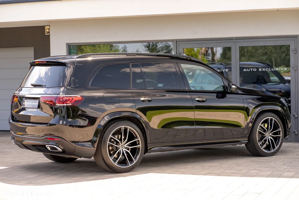 Mercedes-Benz GLS - 22