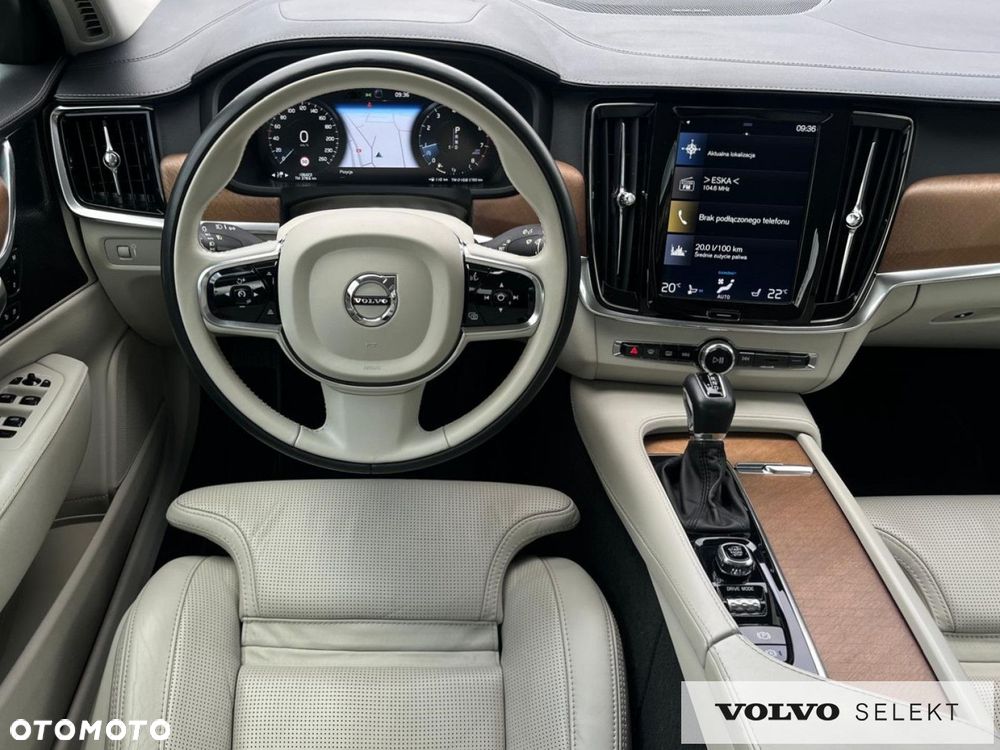 Volvo S90 - 11