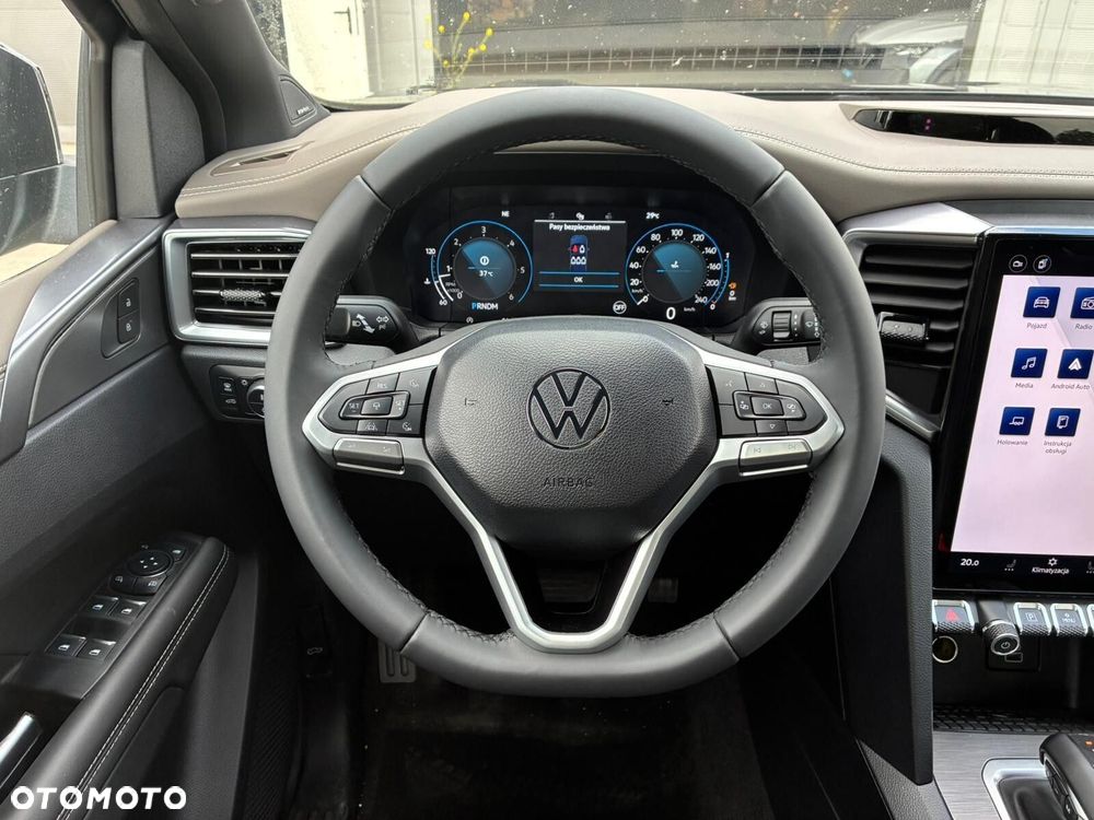 Volkswagen Amarok - 16