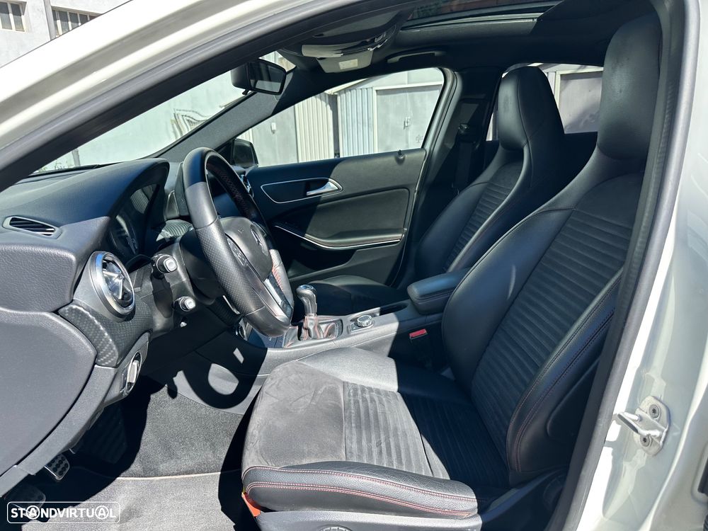 Mercedes-Benz A 180 CDI AMG Line - 22