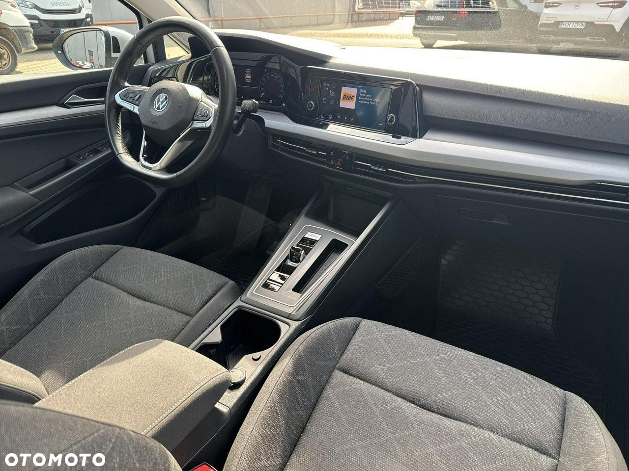 Volkswagen Golf VIII 1.5 eTSI EVO Life DSG - 21