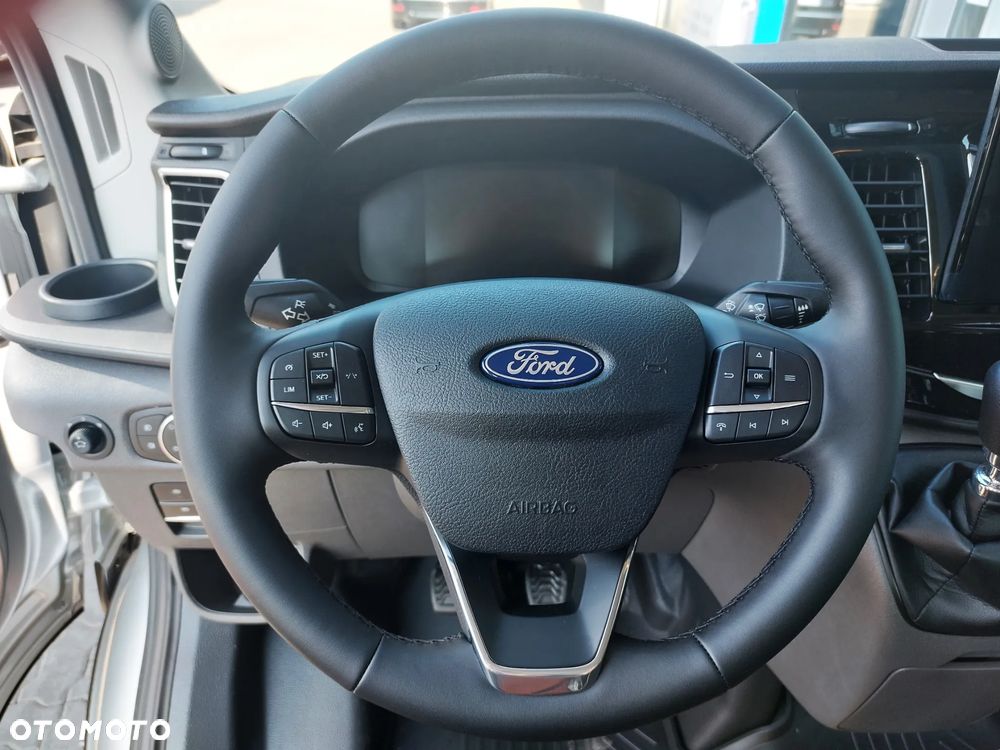 Ford Transit - 6