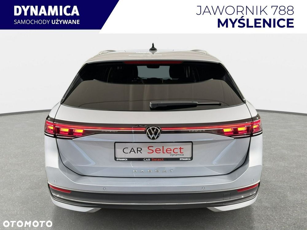 Volkswagen Passat Variant 2.0 TDI SCR DSG Business - 8