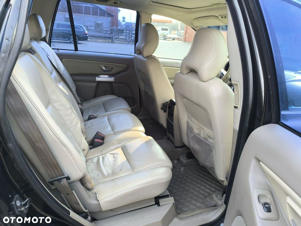 Volvo XC 90 - 11
