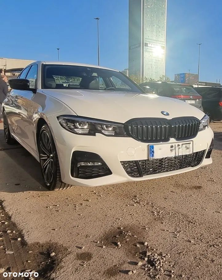 BMW Seria 3 330i xDrive M Sport sport - 1