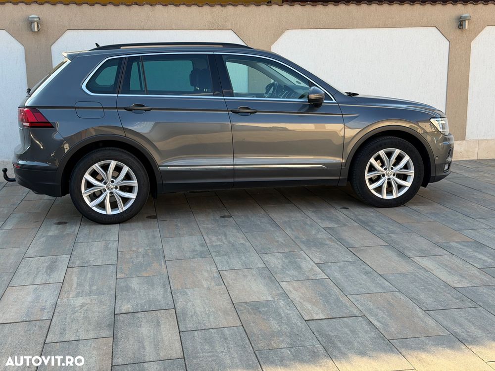 Volkswagen Tiguan - 12