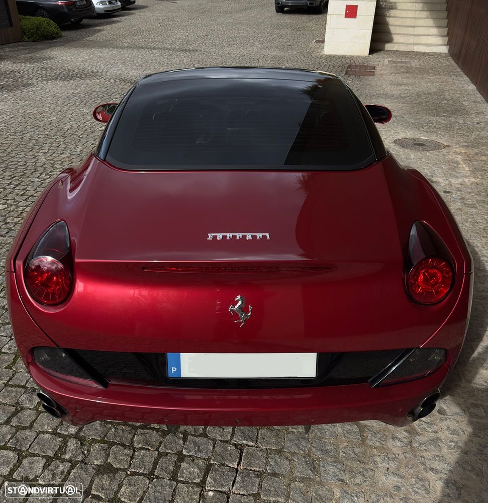 Ferrari California - 5