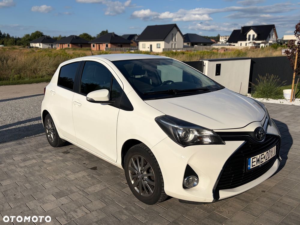 Toyota Yaris 1.33 Premium - 1