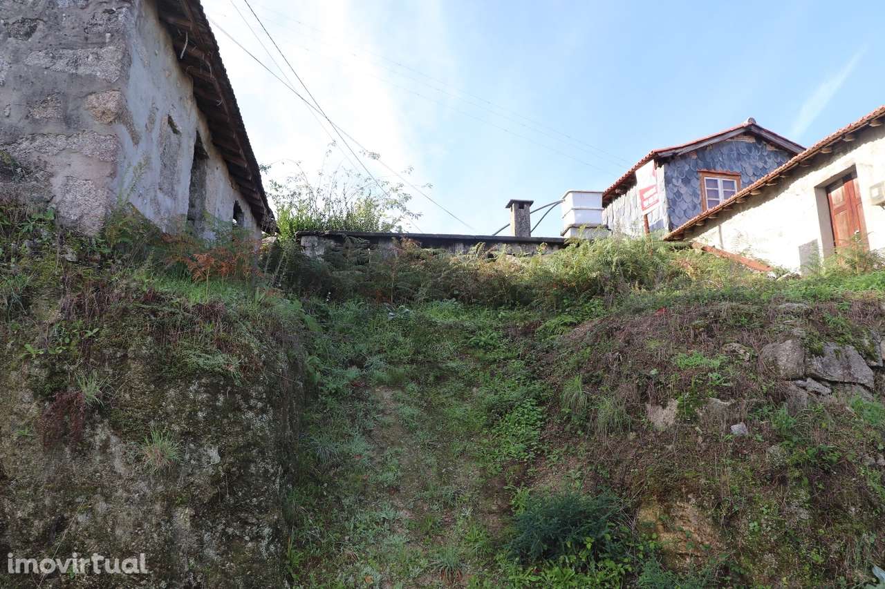 Moradia Isolada T2 Venda em Rebordões,Santo Tirso - Grande imagem: 3/22