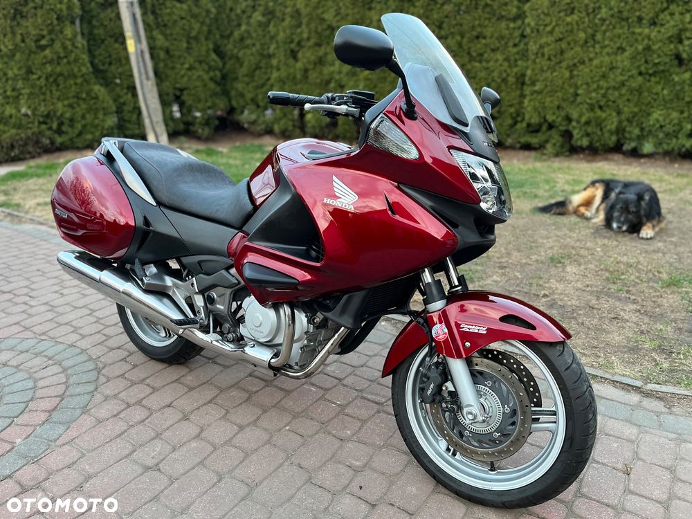 Honda NT - 4