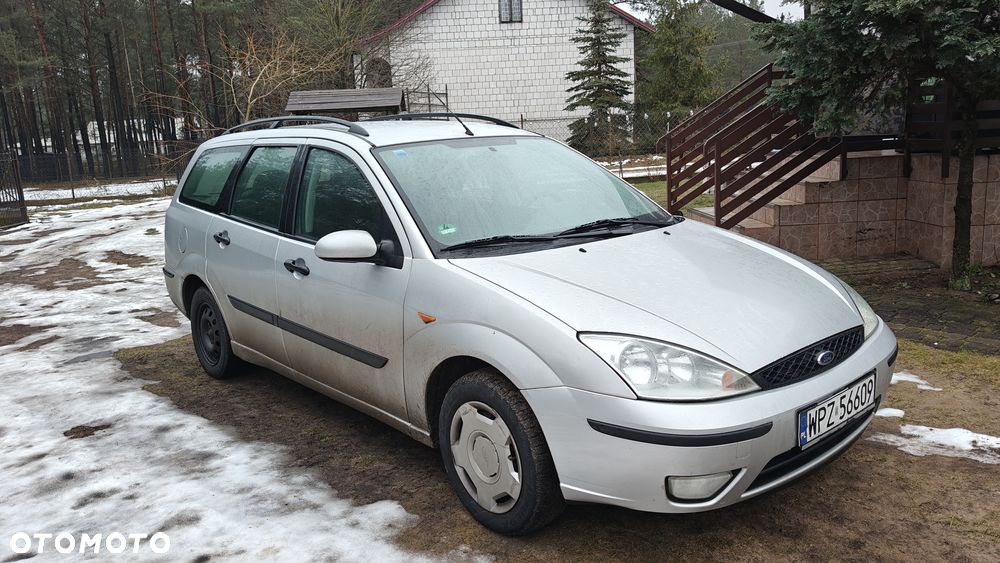 Ford Focus 1.6 Futura - 2