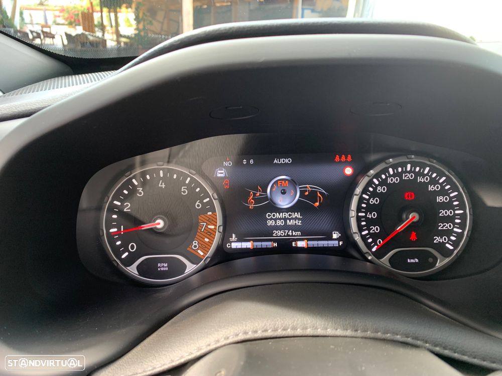 Jeep Renegade 1.0 T Limited — fotografia 6