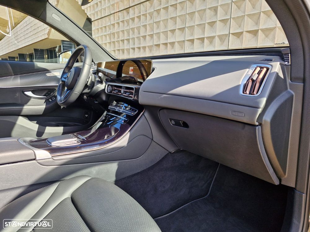 Mercedes-Benz EQC 400 4Matic - 11