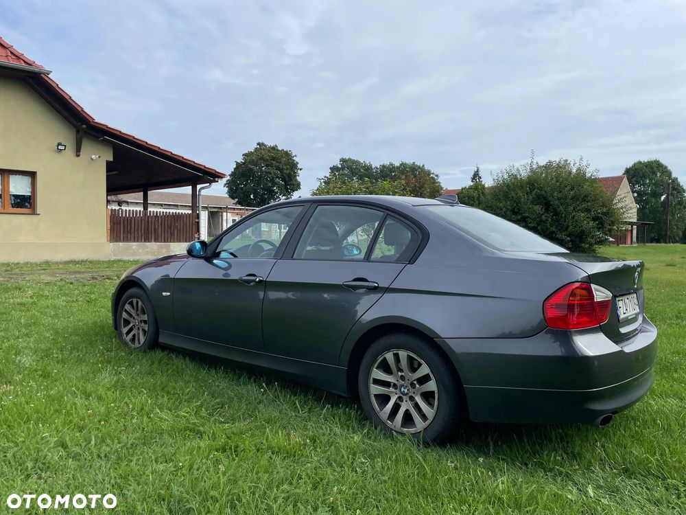 BMW Seria 3 - 4