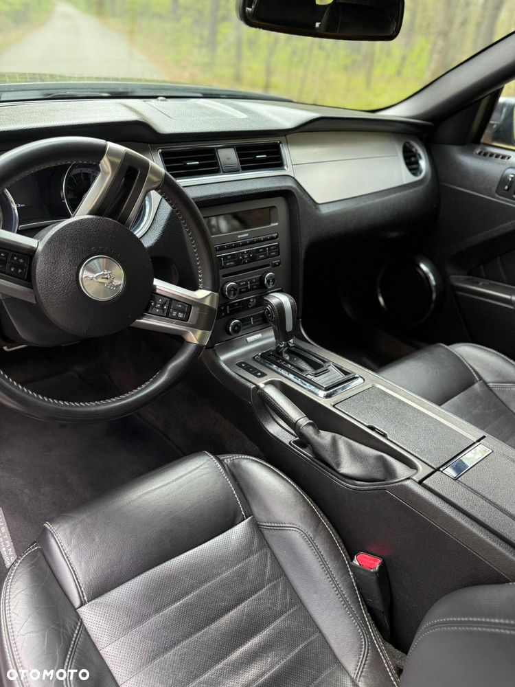 Ford Mustang 3.7 V6 Premium - 7