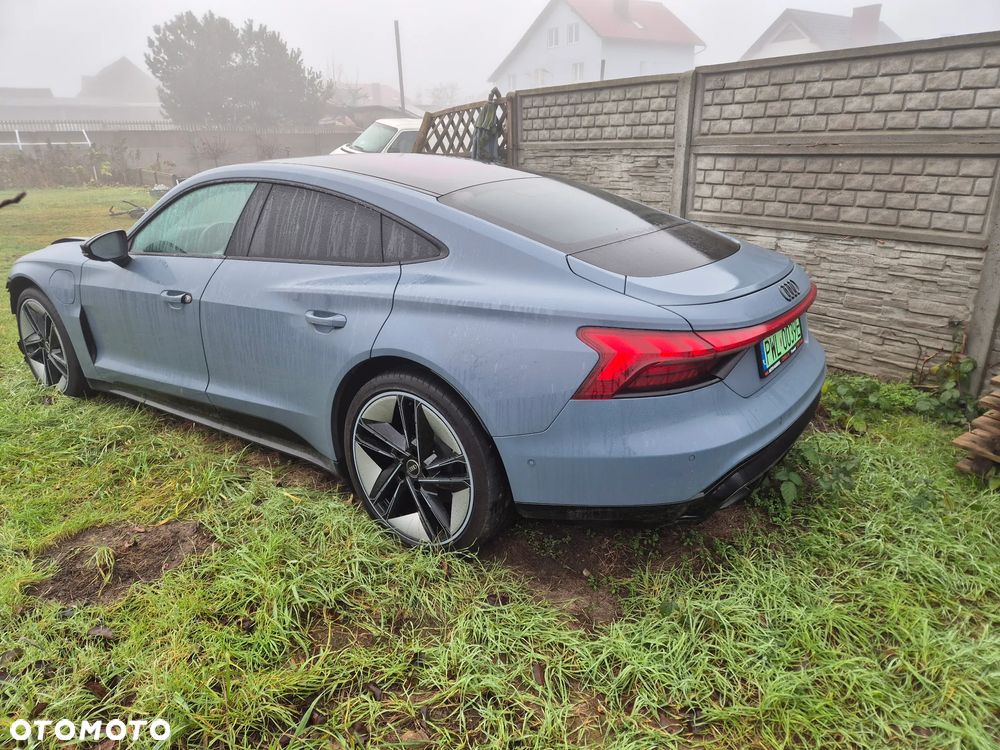 Audi e-tron GT 60 93kWh Quattro - 3