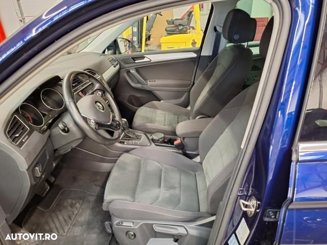 Volkswagen Tiguan - 12
