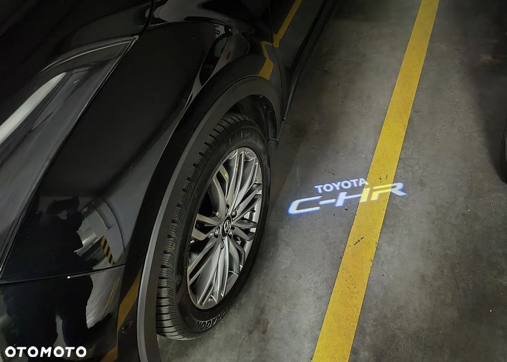 Toyota C-HR ver-2-0-hybrid-gr-sport - 12