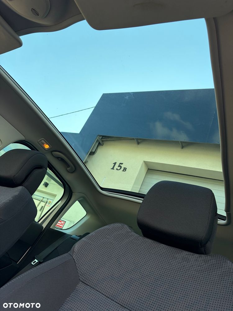 Peugeot 3008 1.6 HDi Premium - 13