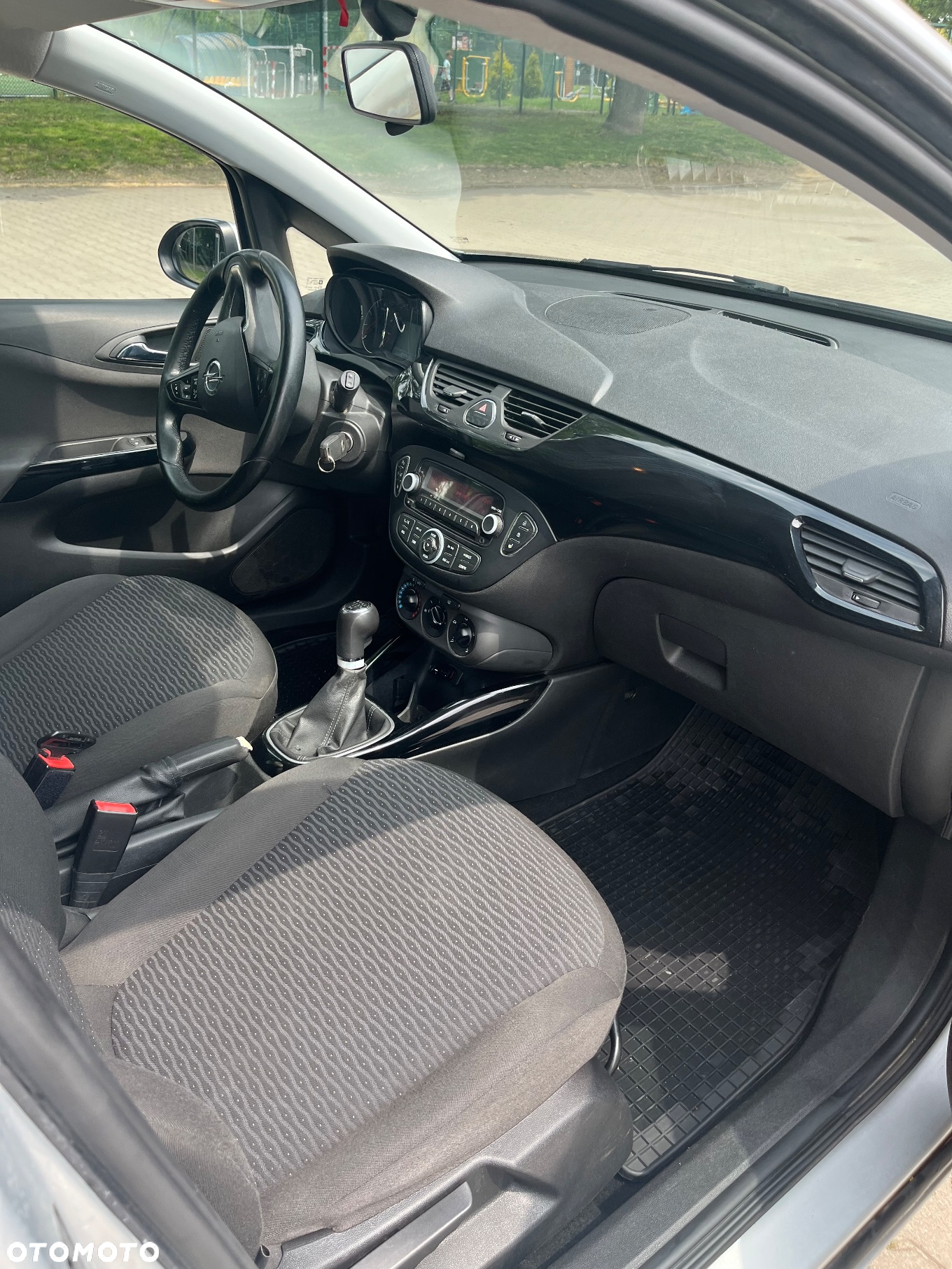 Opel Corsa 1.4 drive - 10