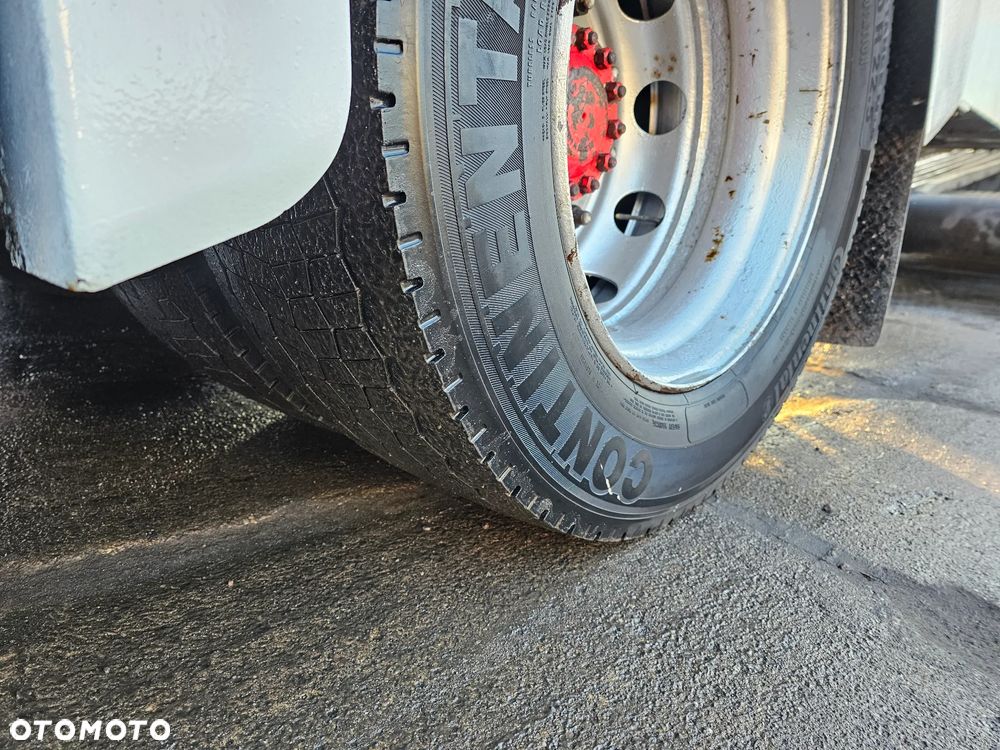 Renault Premium - 15