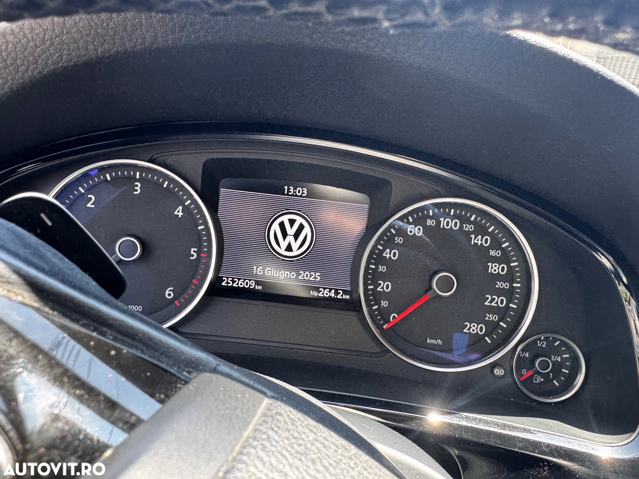 Volkswagen Touareg - 3