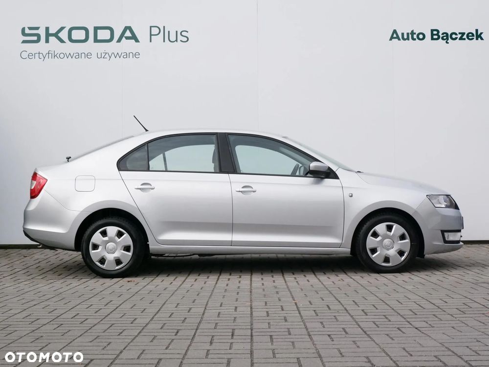 Skoda RAPID 1.2 TSI Ambition - 4