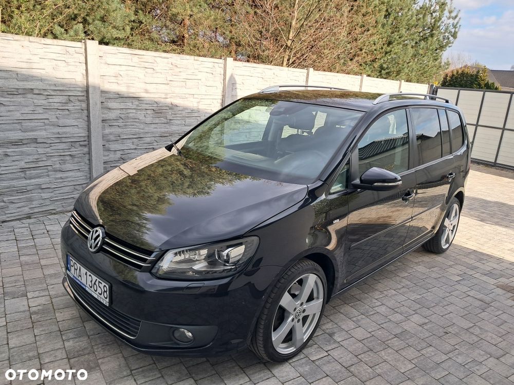 Volkswagen Touran - 1