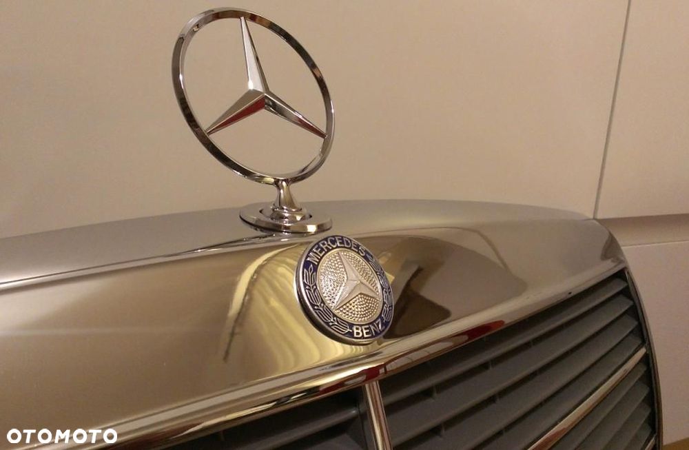 NOWY GRILL ATRAPA W123 C123 COUPE - 2