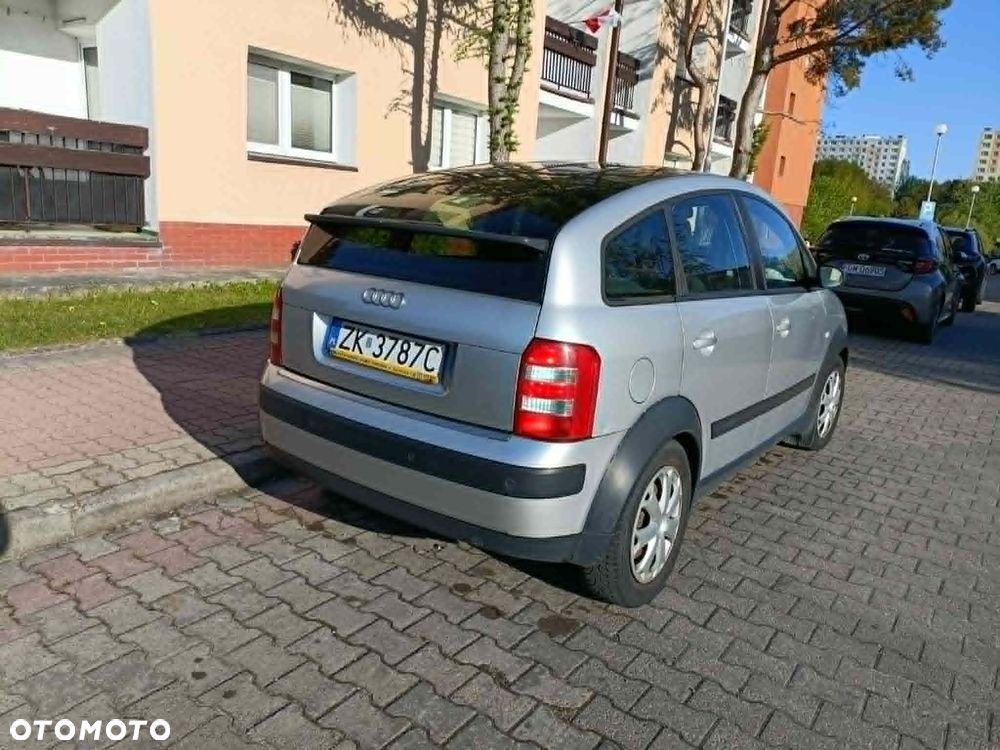 Audi A2 - 4