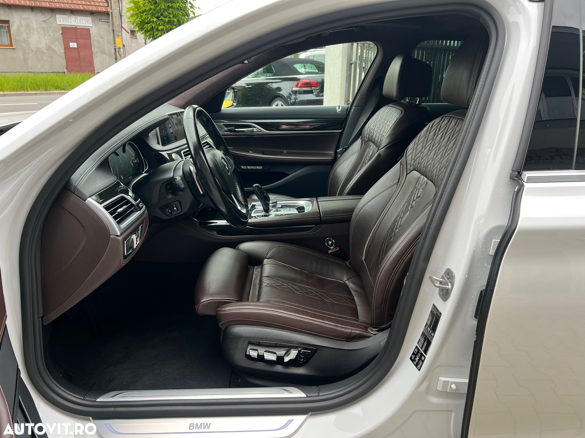 BMW Seria 7 730Ld xDrive - 13