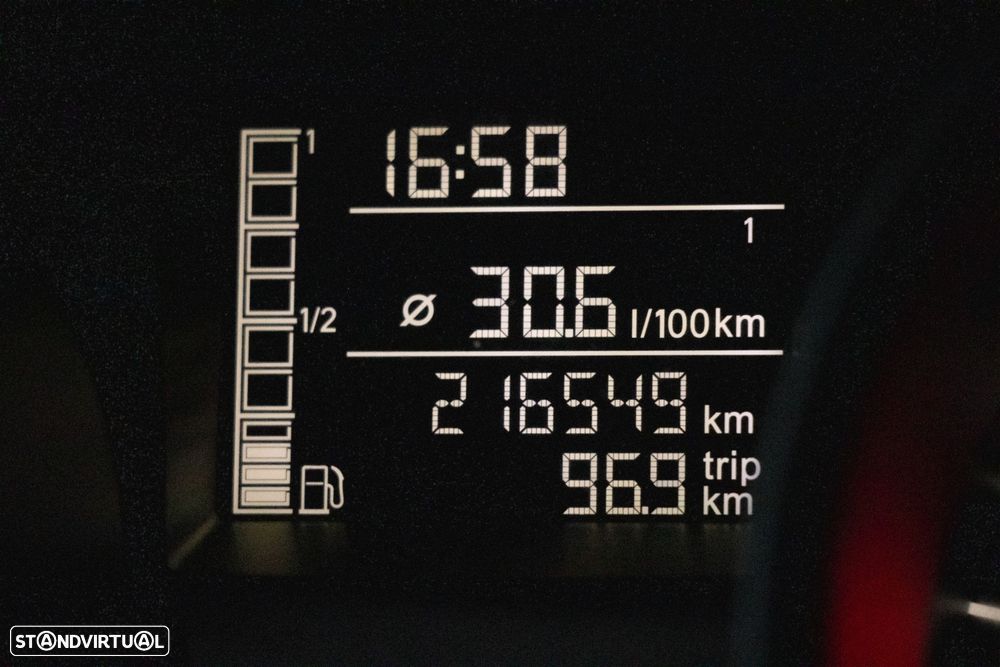 SEAT Ibiza SC 2.0 TDi FR - 23