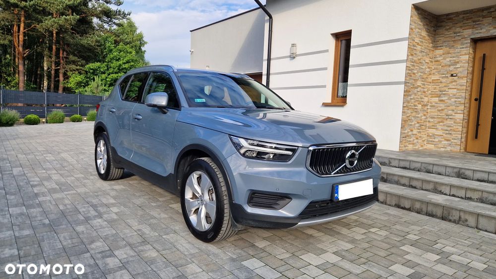 Volvo XC 40 T3 Momentum - 12